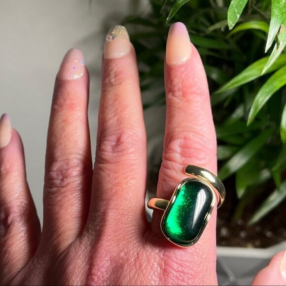 The Emerald Queen Ring in yellow gold plated 925 silver adjustable - Picture 8 of 11